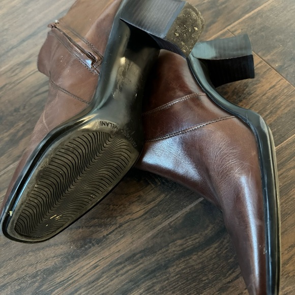 Antonio Milano Above Ankle Boots - Picture 9 of 9